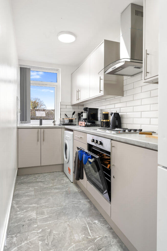Pershore Road, Stirchley, Birmingham, B30 2YT photo 4