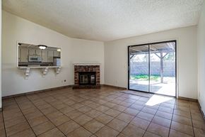1138 E Avenue R7, PALMDALE, CA, 93550 photo 3