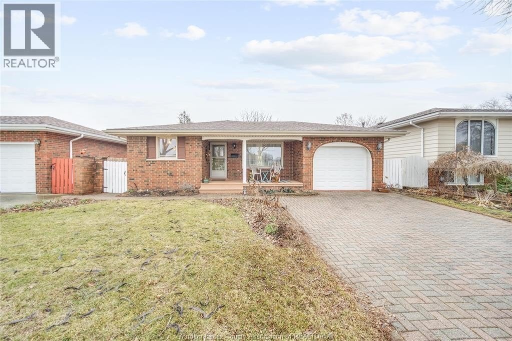 Additional image 7 of 10682 Keating Crescent, Windsor, ON, N8R1T5