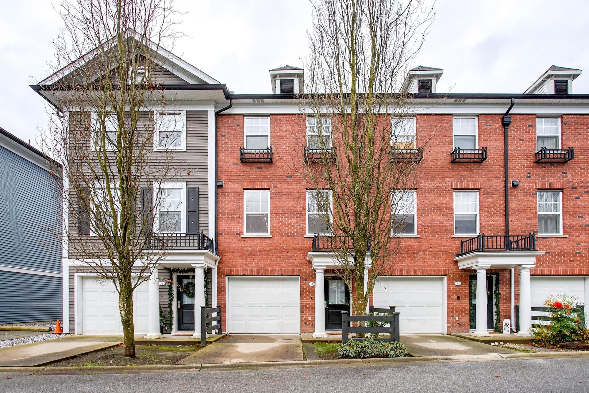 19-19572 Fraser Way, Pitt Meadows, BC, V3Y 0A9