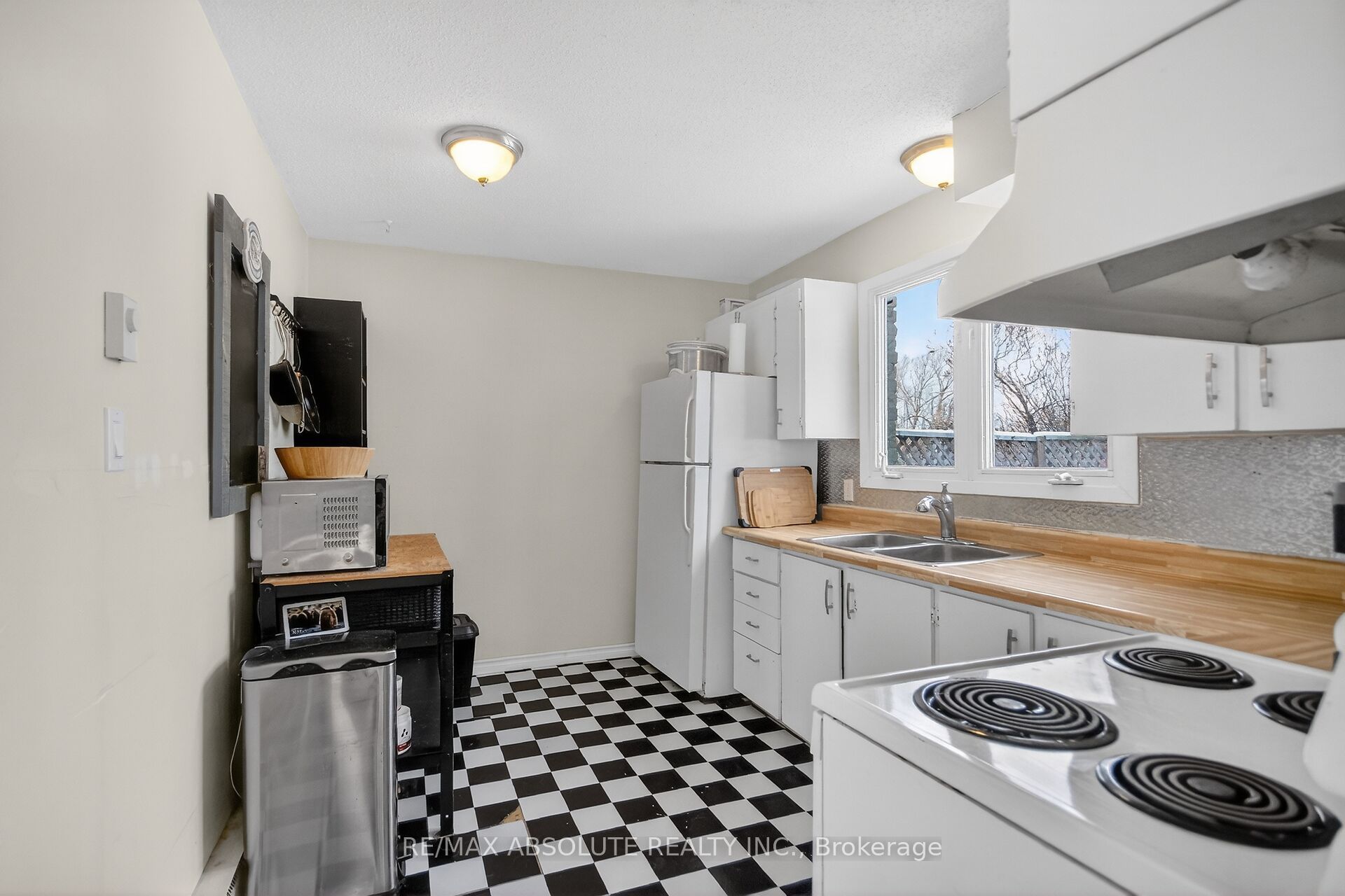Additional image 4 of 12-68 King Street, Ottawa, ON, K0A 2Z0