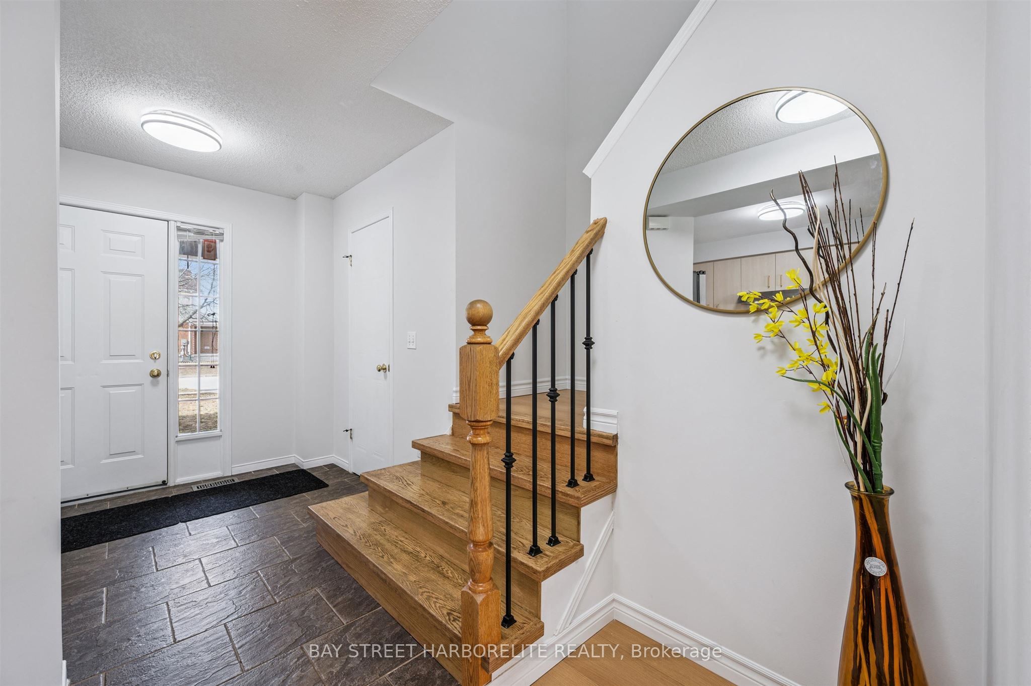28 Eugene Drive, Guelph, ON, N1L 1P6 photo 4
