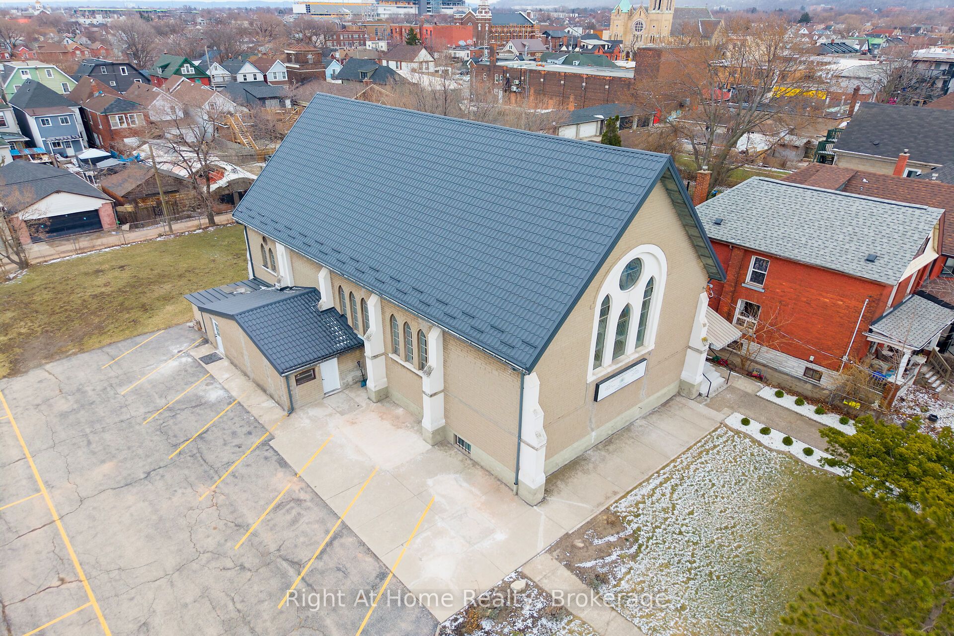 Additional image 3 of 50 Earl Street, Hamilton, ON, L8L 6L2