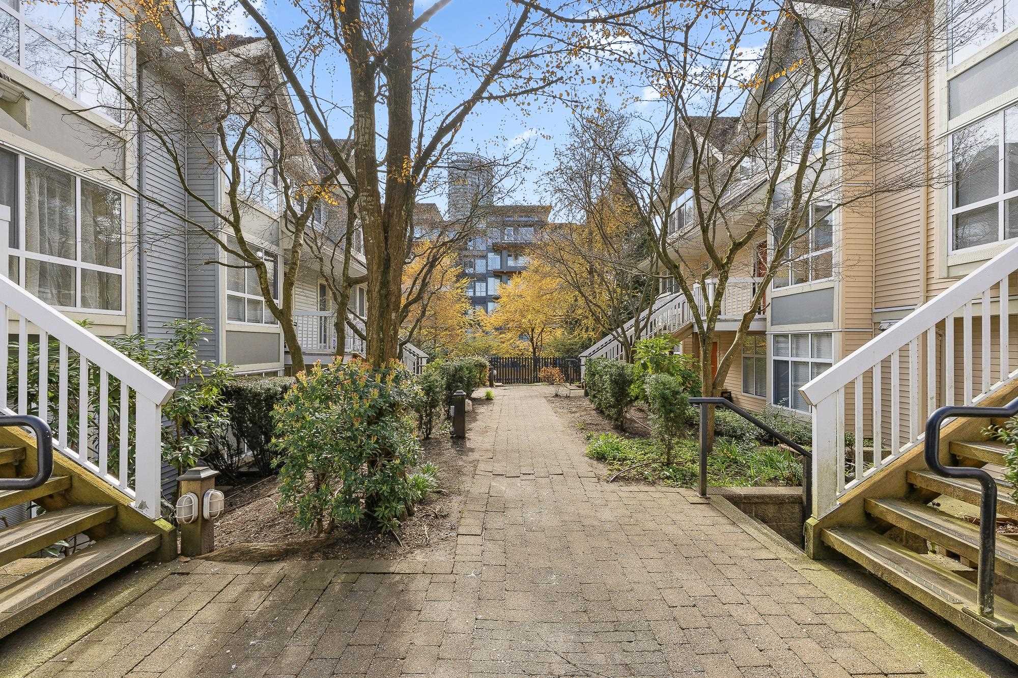 Additional image 2 of 25-7128 Stride Avenue, Burnaby, BC, V3N 1T5