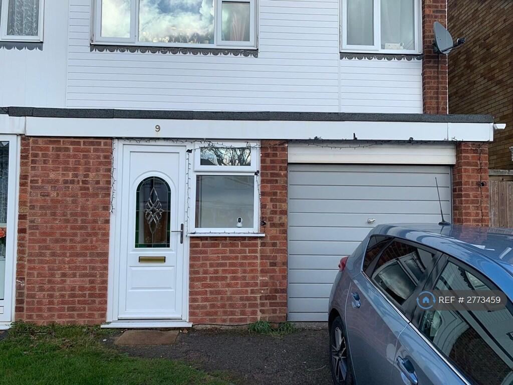 Pine Walk, Birmingham, B31