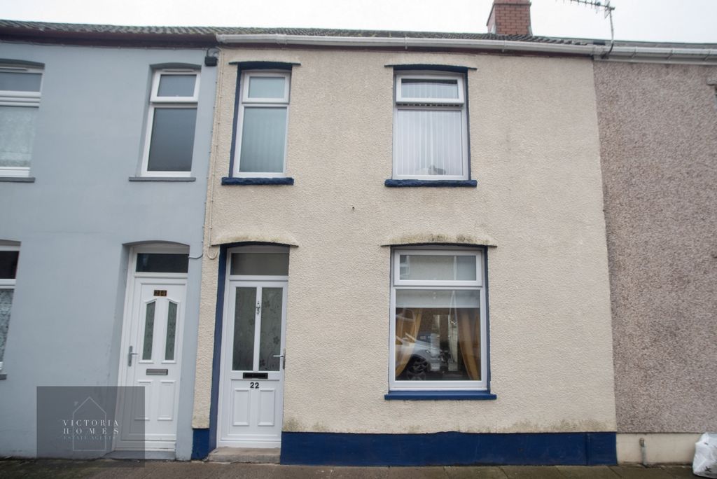 2 bed terraced house for saleKing Street, Cwm NP23