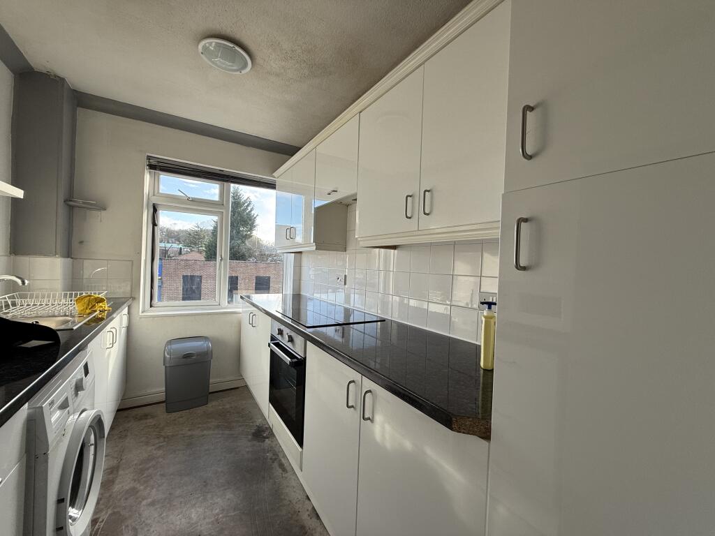 Ulleries Road, B92