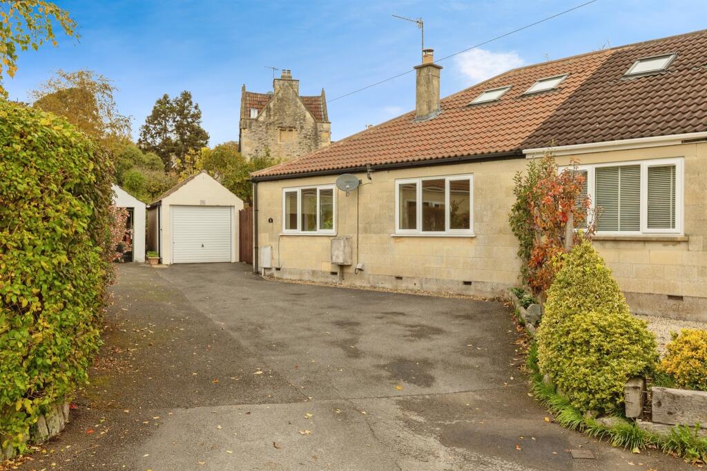 Brookside Close, Batheaston, Bath