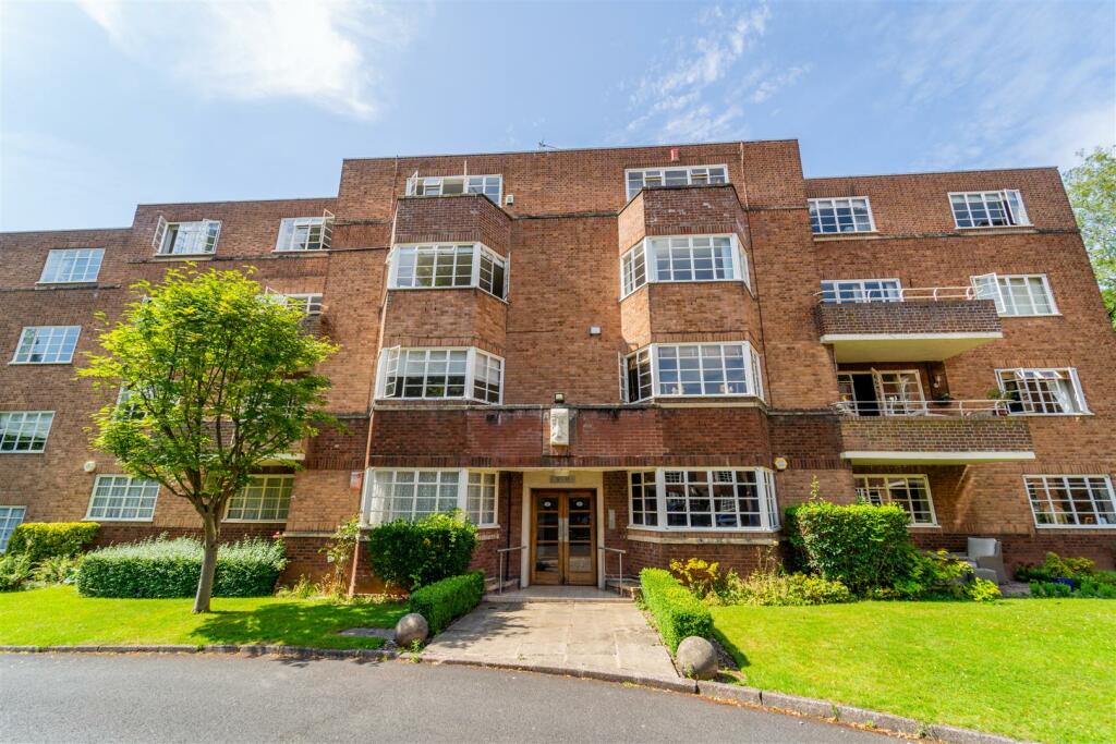 Viceroy Close, Edgbaston, Birmingham, B5
