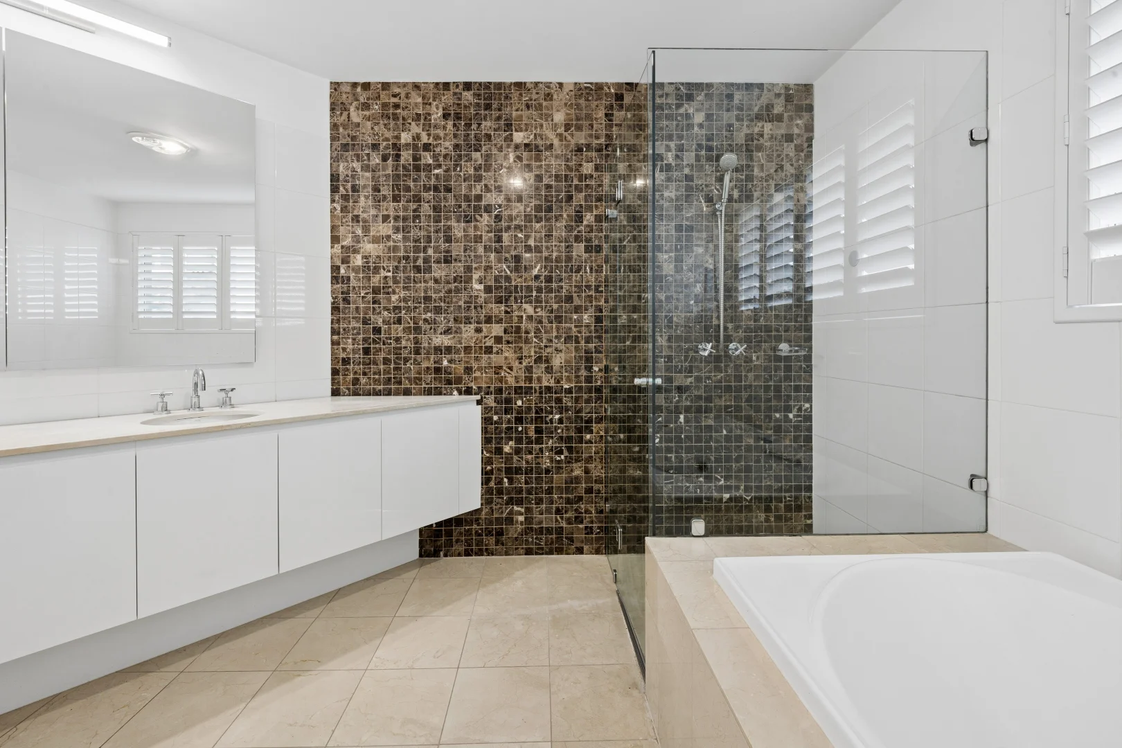 Additional image 8 of 2 Queens Court, Castle Hill NSW 2154