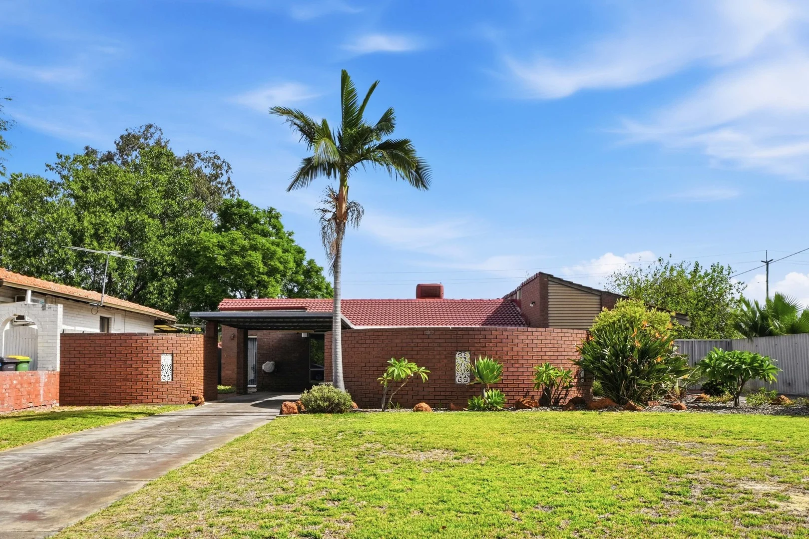 9 Seale Street, Beckenham WA 6107