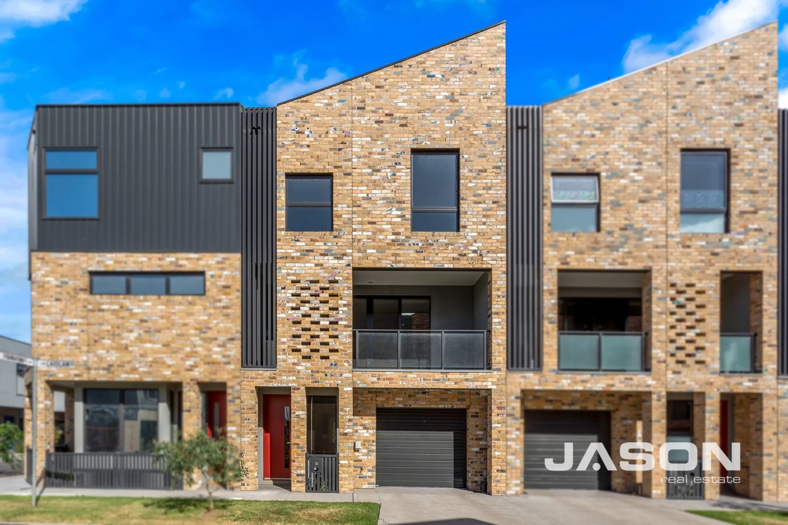 15 Laidlaw Avenue, Broadmeadows VIC 3047