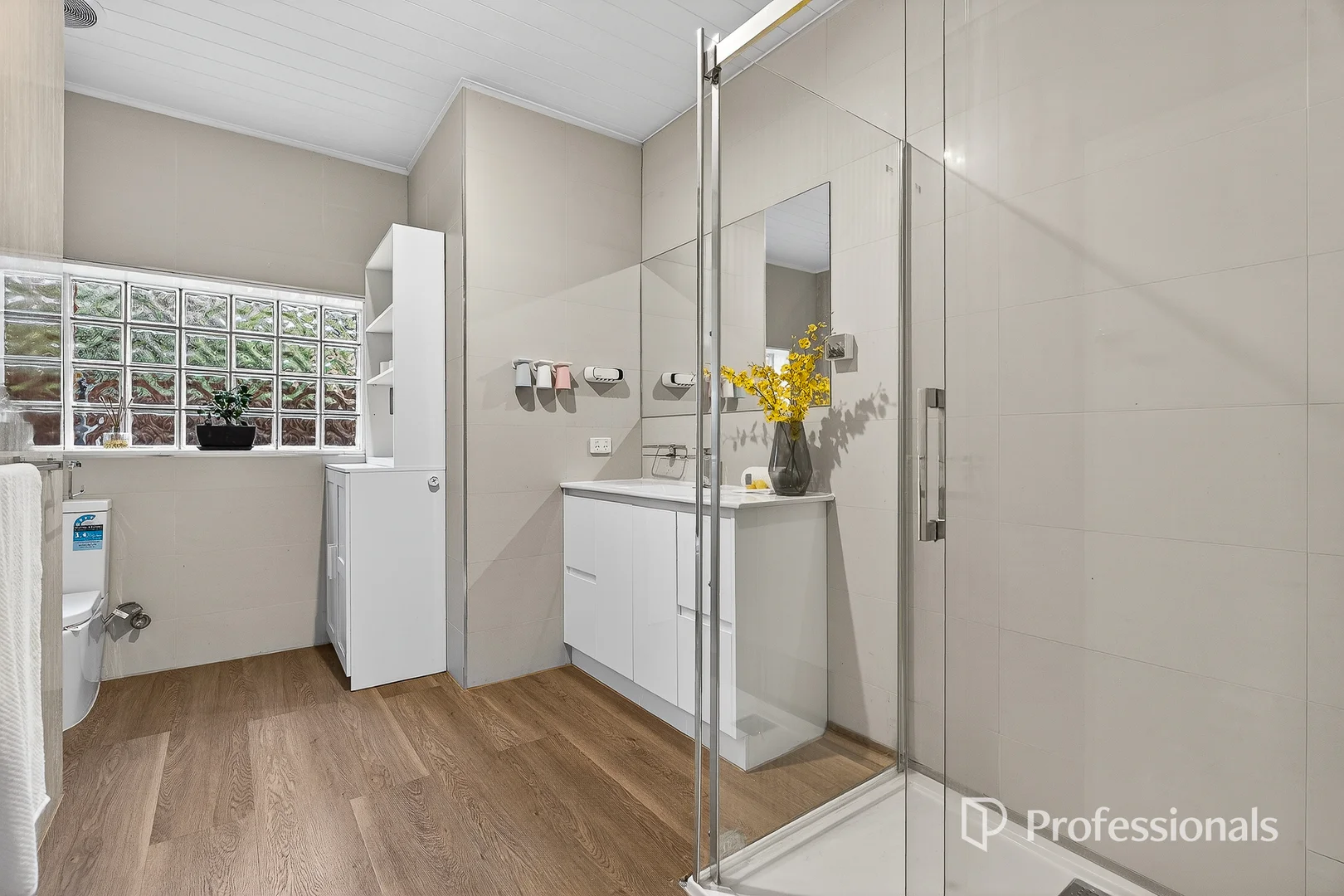 Additional image 9 of 2 Moira Avenue, Carnegie VIC 3163