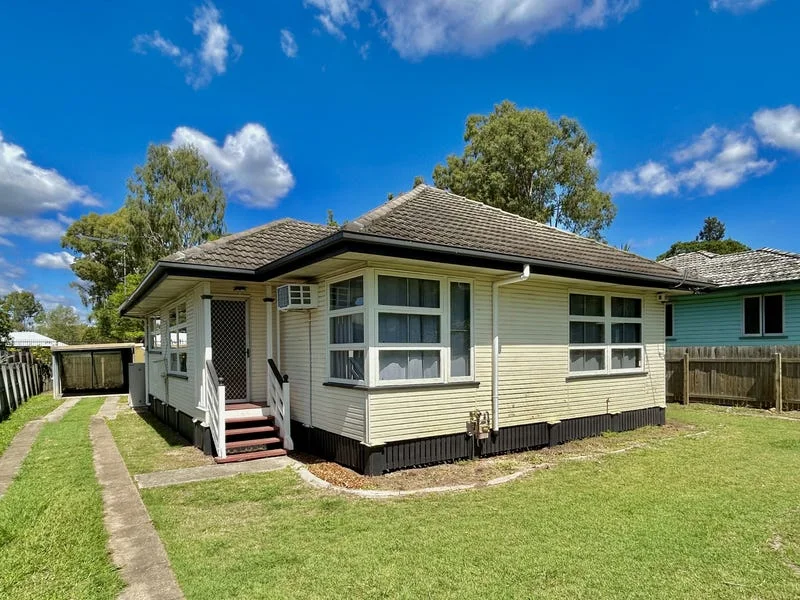 9 Crosshill Street, Leichhardt QLD 4305