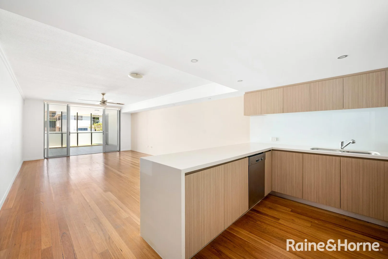 Additional image 4 of 8/39 Depper Street, St Lucia QLD 4067