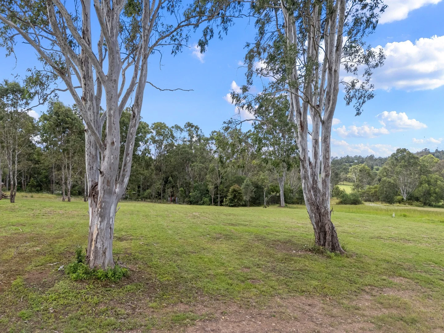 2 Stringybark Place, Jones Hill QLD 4570