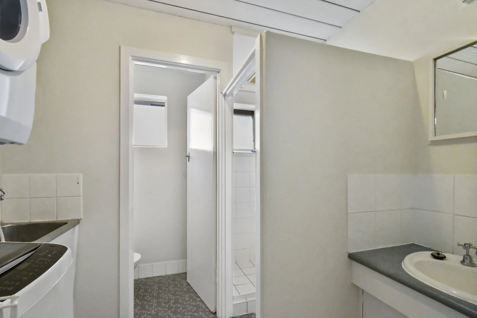 Additional image 7 of 1/1 Warne Terrace, Kings Beach QLD 4551