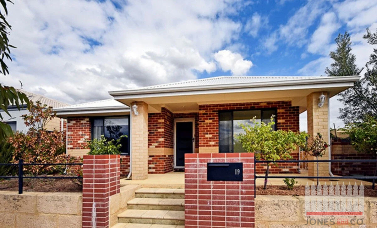 119 Suffolk Street, Caversham WA 6055