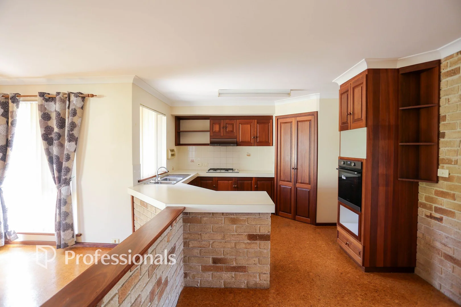 Additional image 5 of 2 Peppermint Grove, West Beach WA 6450