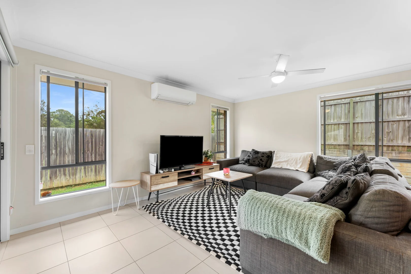 Additional image 8 of 32 Riverlily Crescent, Bellbird Park QLD 4300