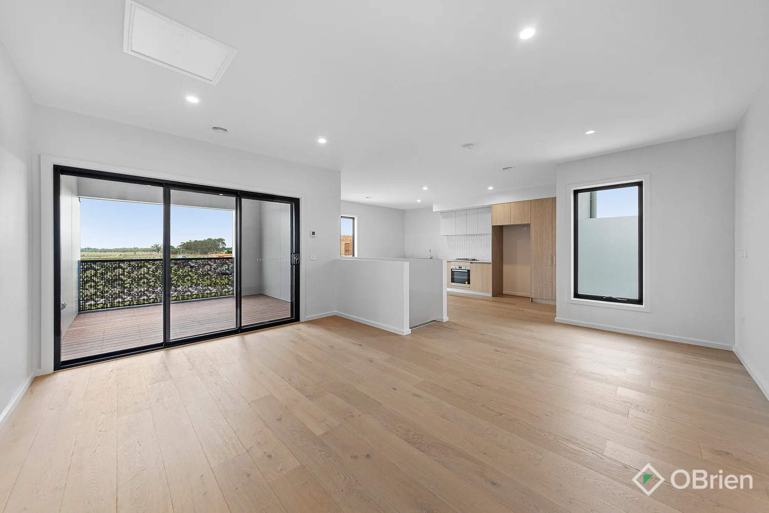 Additional image 5 of 48 Grande Belmond Avenue, Clyde VIC 3978