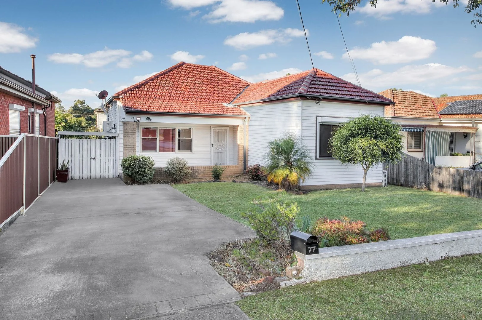 77 Mercury St, Narwee NSW 2209
