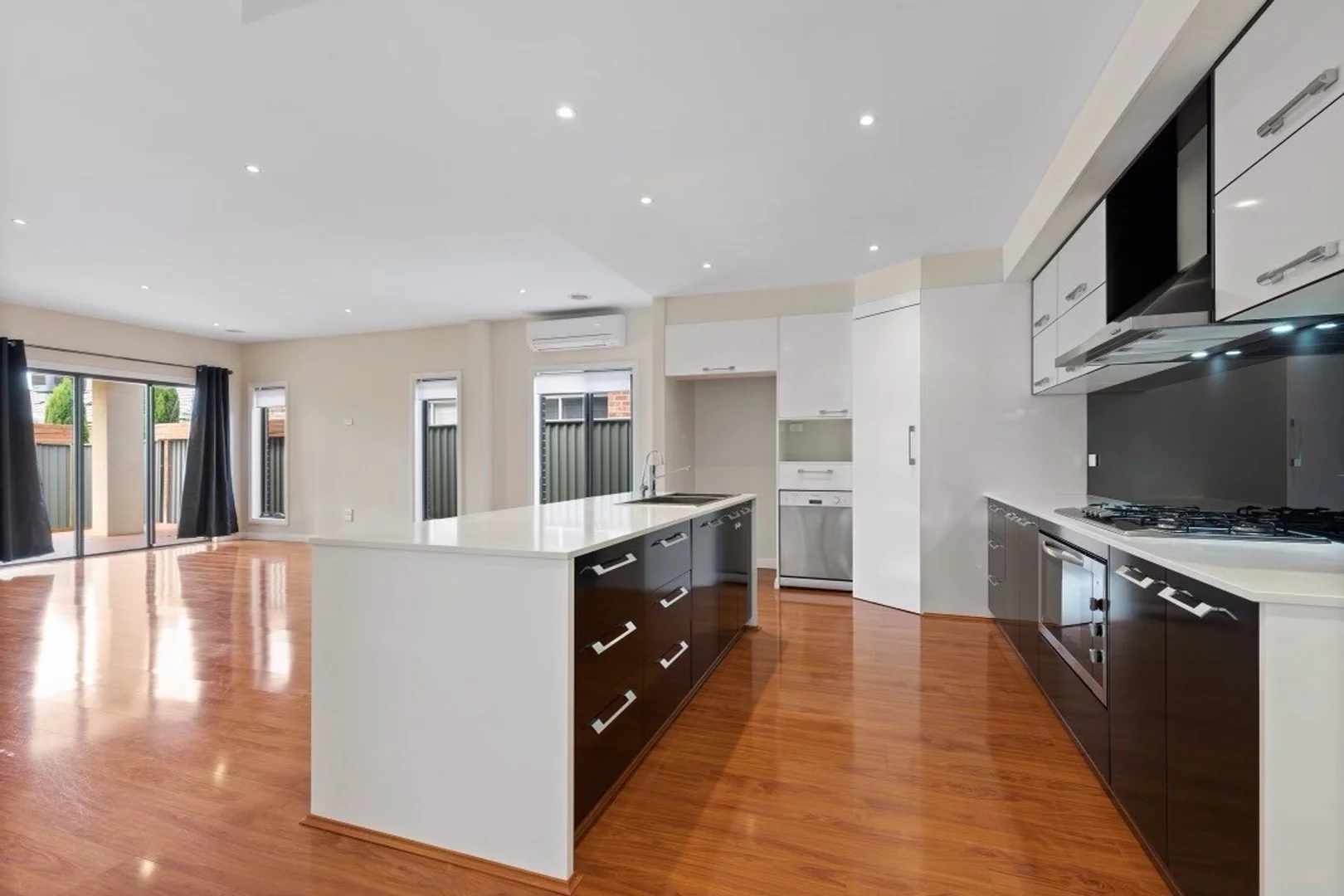 Additional image 2 of 15 Howden Street, Cranbourne East VIC 3977