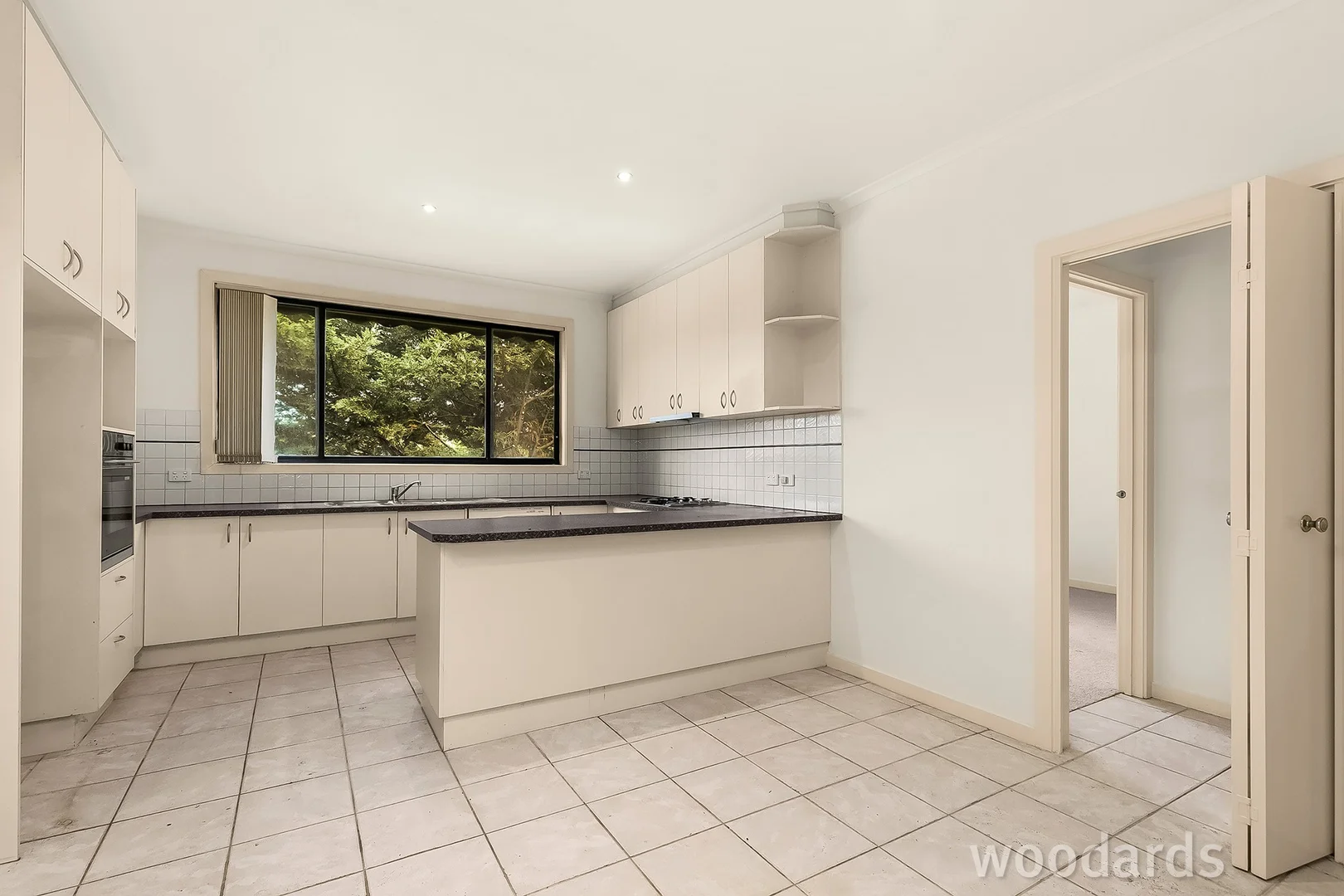 Additional image 4 of 3/2 Chauvel Street, Bentleigh East VIC 3165
