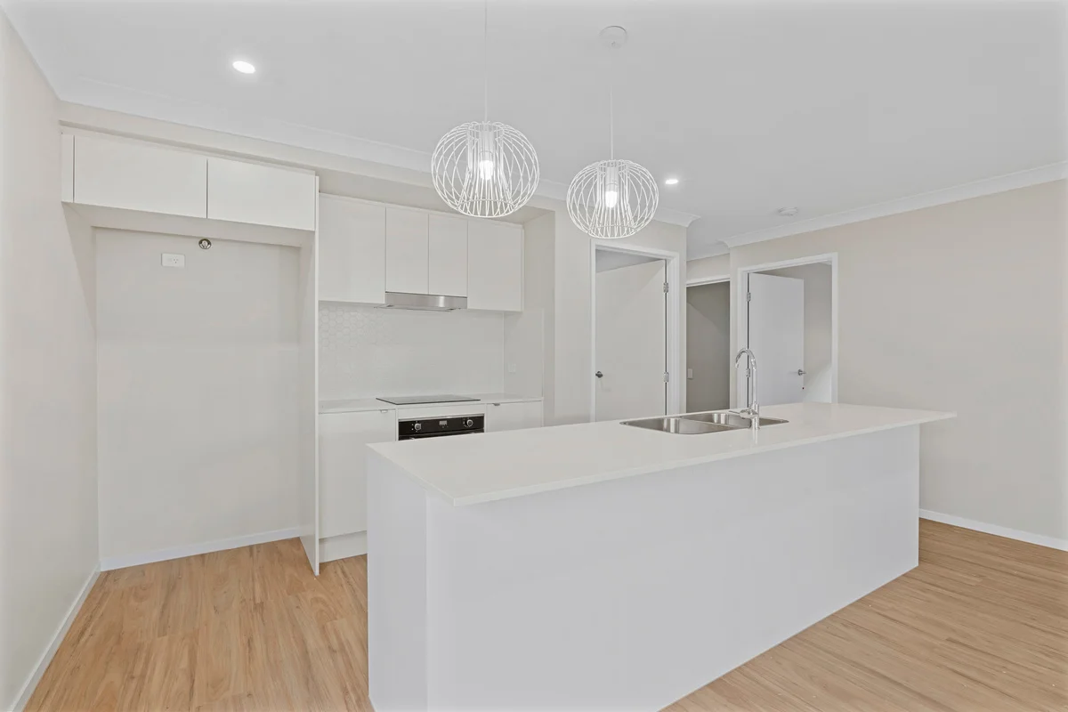 Additional image 12 of 32 Hewing Place, Park Ridge QLD 4125