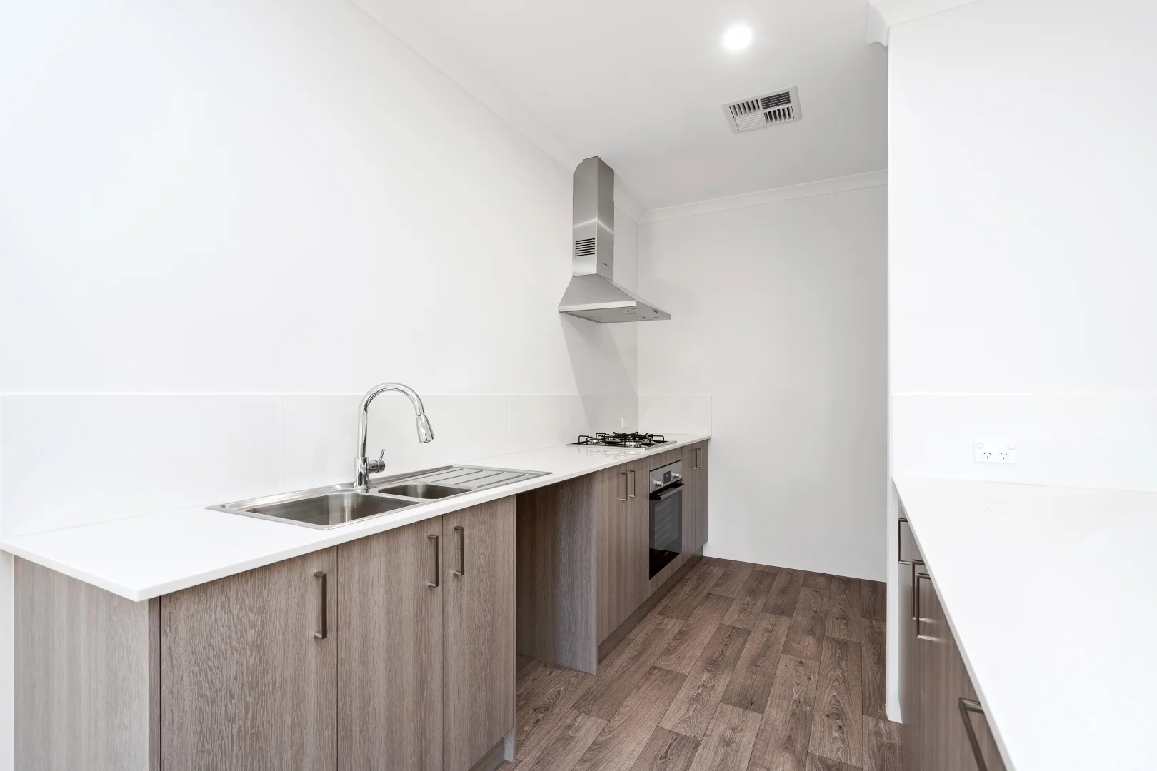 Additional image 12 of 190C Riseley Street, Booragoon WA 6154