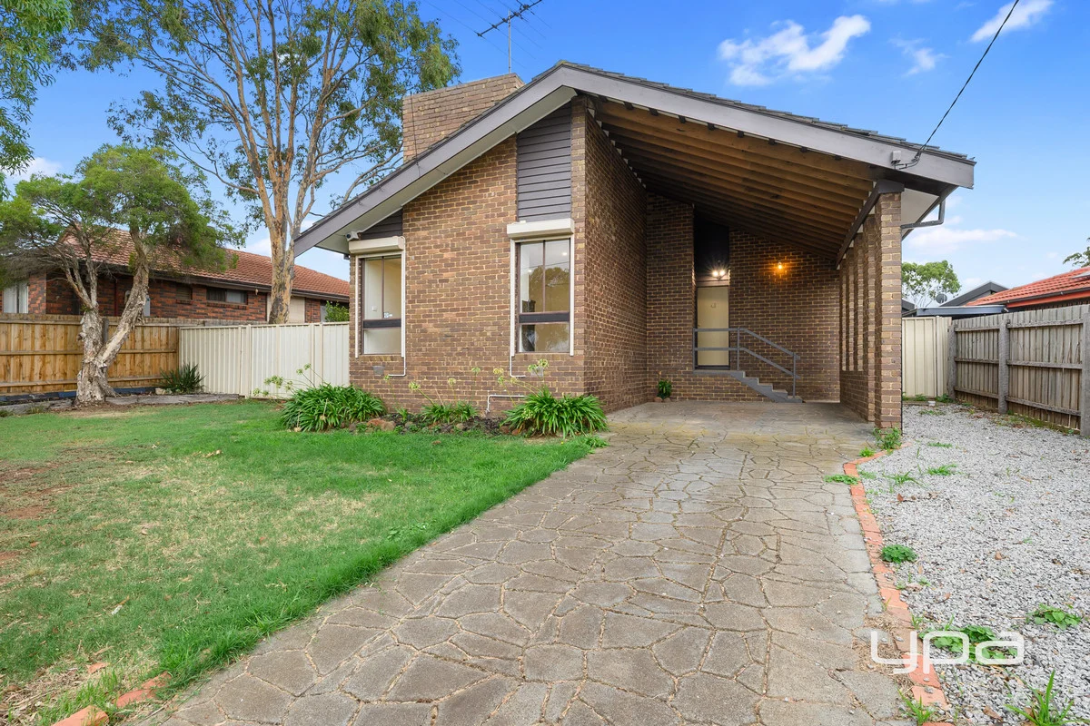 48 Manson Drive, Melton South VIC 3338