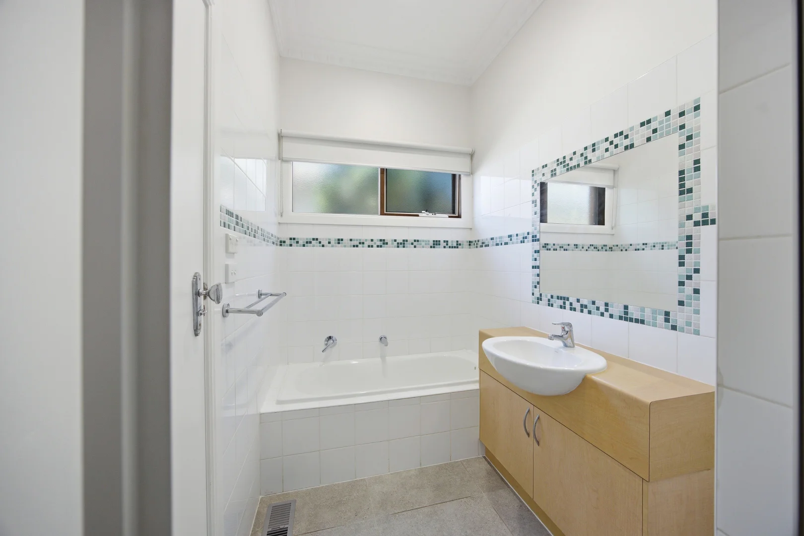 45 Bath Road, Glen Iris VIC 3146 photo 5