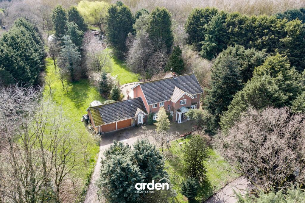 Canalside, Redditch Road, Hopwood, Alvechurch