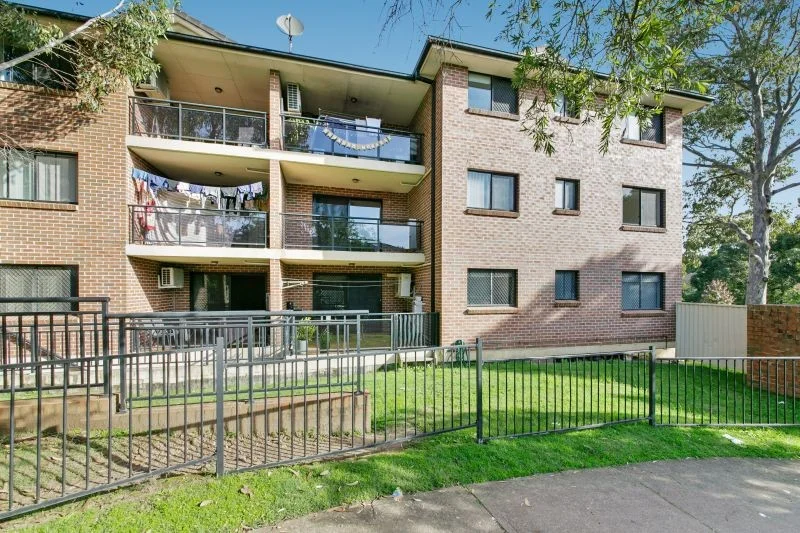 29/2-10 Mulla Rd, Yagoona NSW 2199
