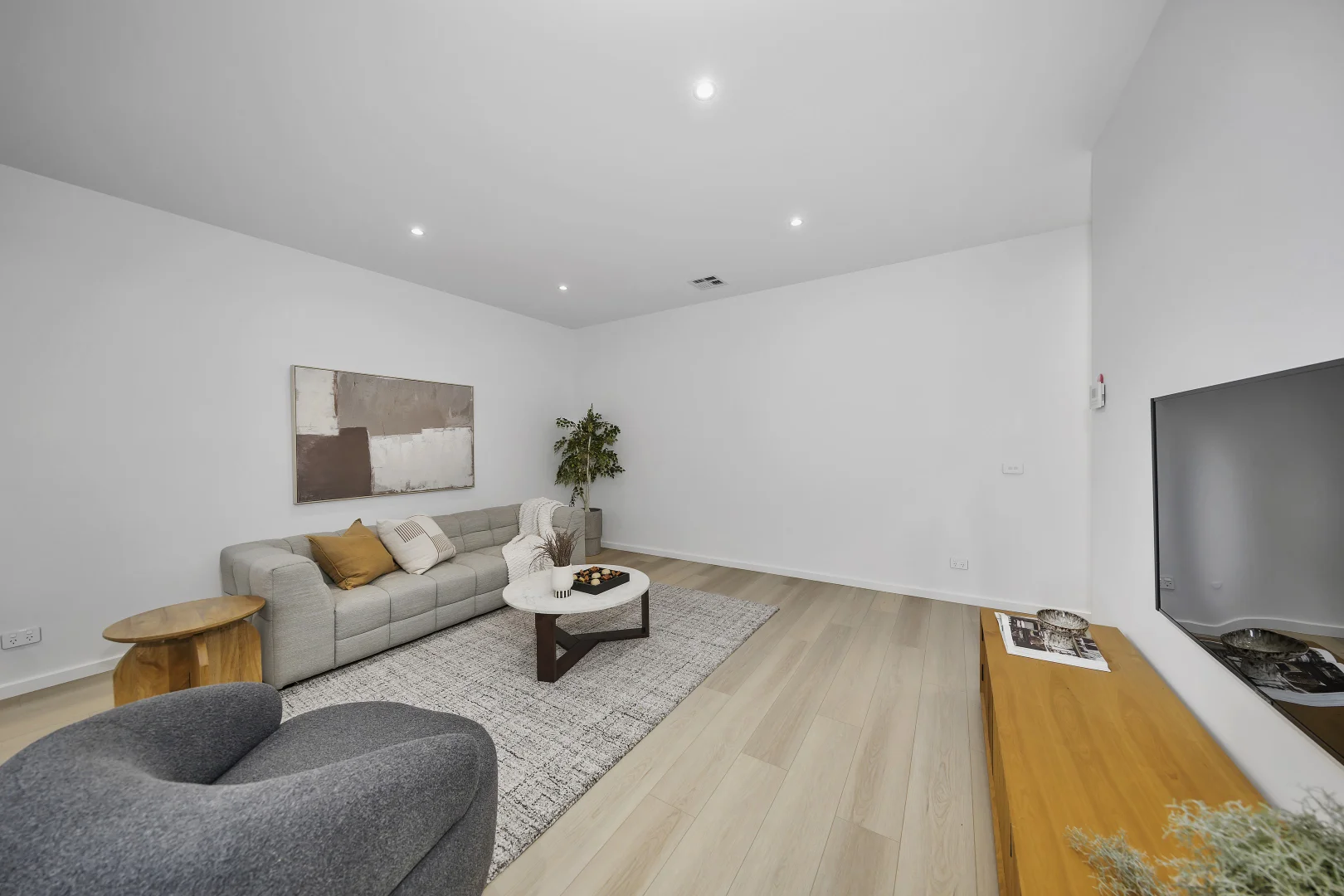 Additional image 8 of 31 Main Street, Aintree VIC 3336