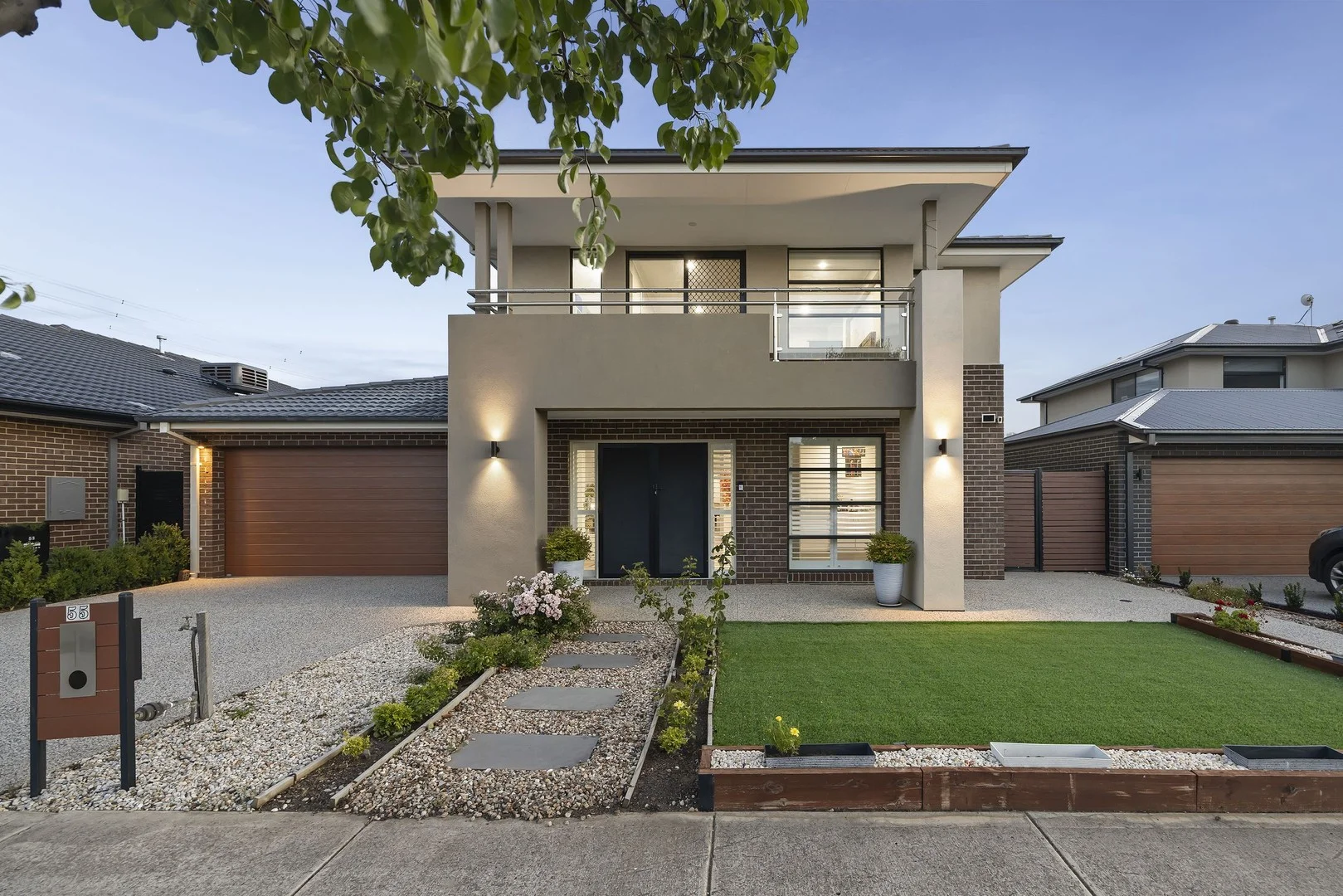 55 Taradale Crescent, Fraser Rise VIC 3336