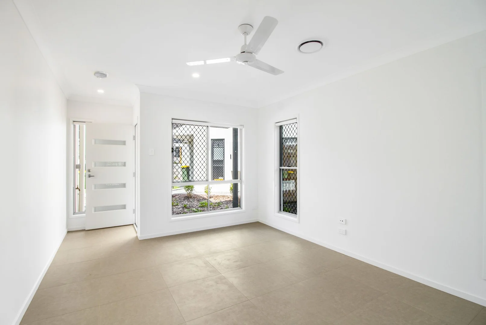 Additional image 6 of 142 The Heights Boulevard, Pimpama QLD 4209