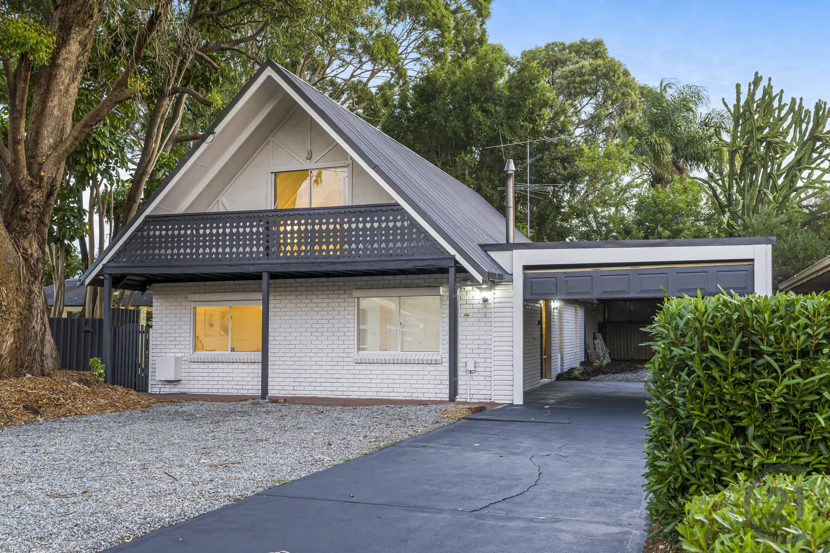 7 Salween Place, Greenfields WA 6210 photo 2