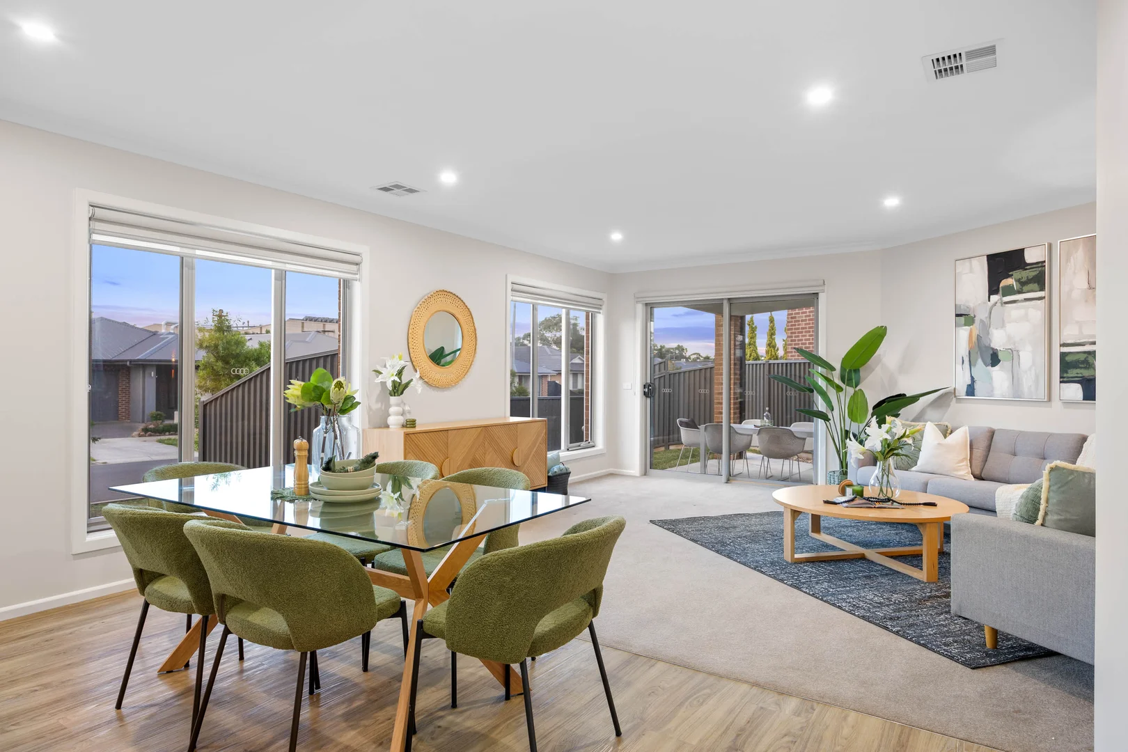 Additional image 11 of 43 Cinnamon Drive, Lake Gardens VIC 3355