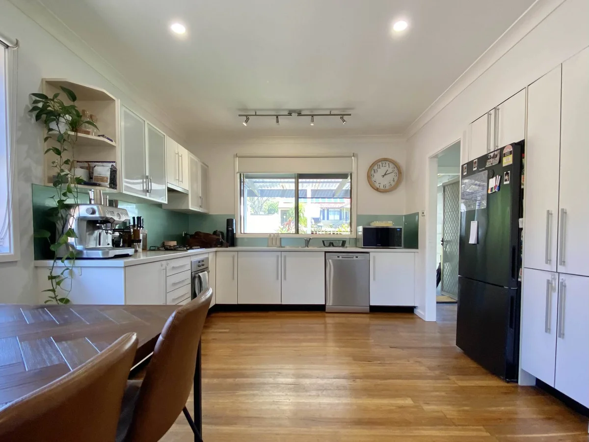 Additional image 4 of 19 John Street, Tingira Heights NSW 2290