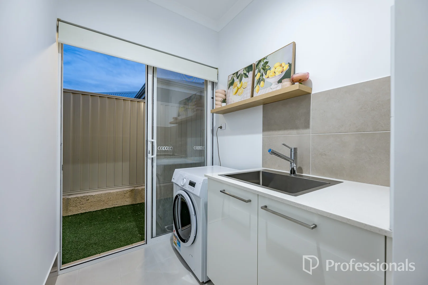 Additional image 28 of 10 Kiama View, Alkimos WA 6038