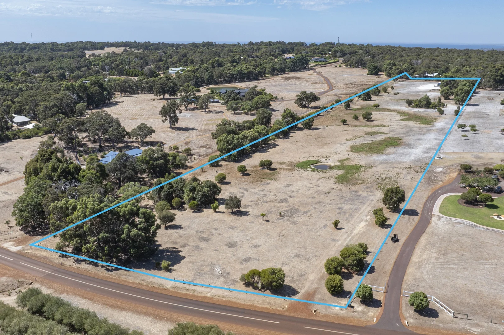 Additional image 16 of 114 Sonning Loop, Yallingup WA 6282