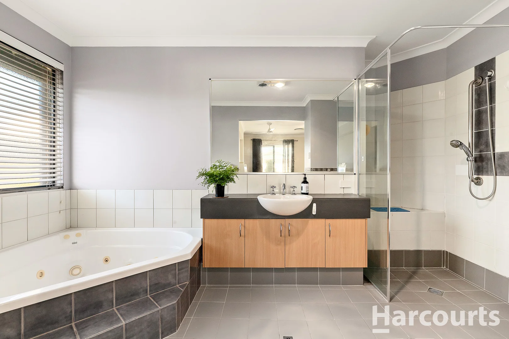 Additional image 14 of 2 Darwin Terrace, Dudley Park WA 6210