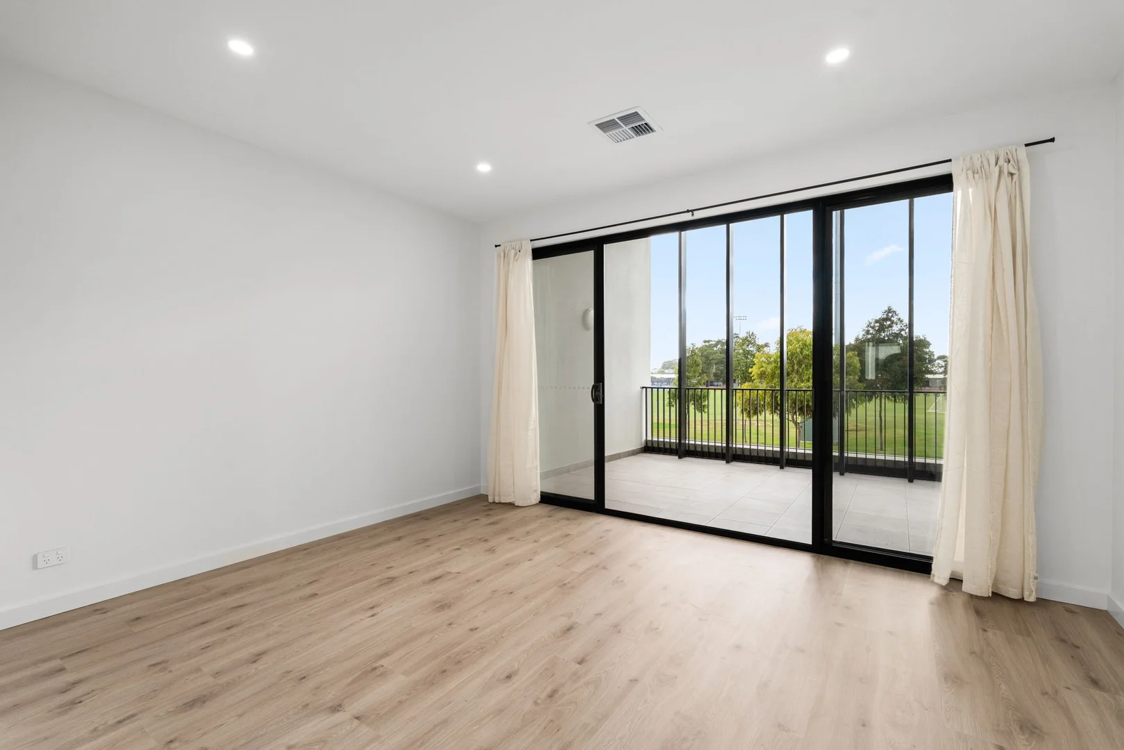 Additional image 2 of 32 Hoskin St, St Clair SA 5011