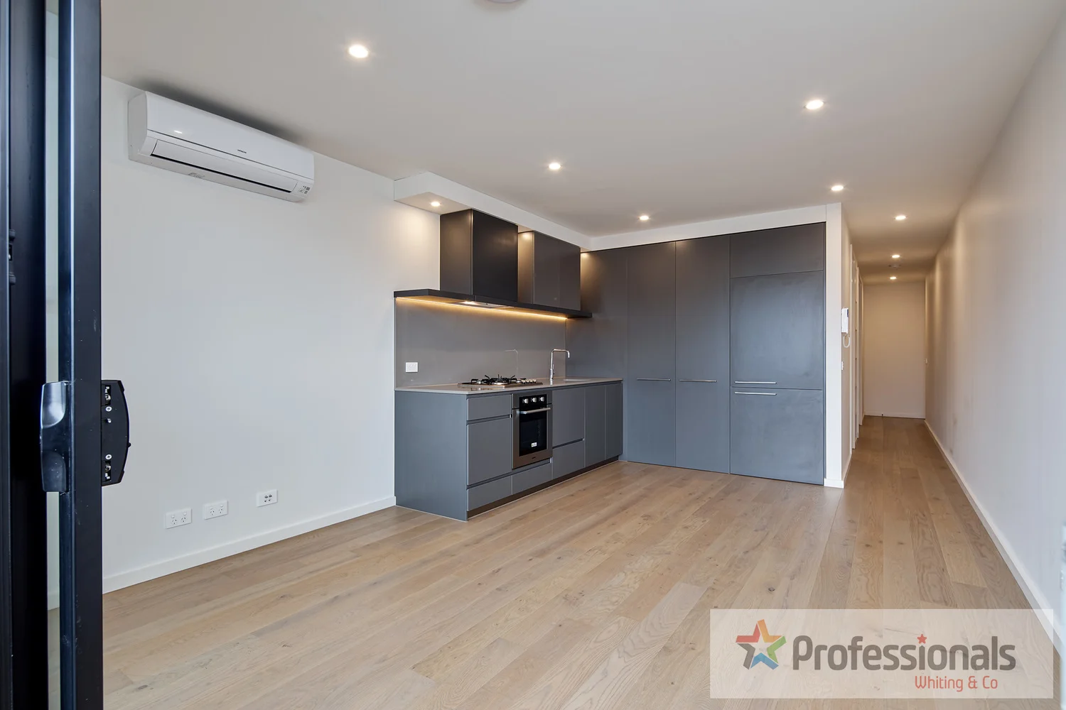 Additional image 2 of 504/16-18 Grey Street, St Kilda VIC 3182
