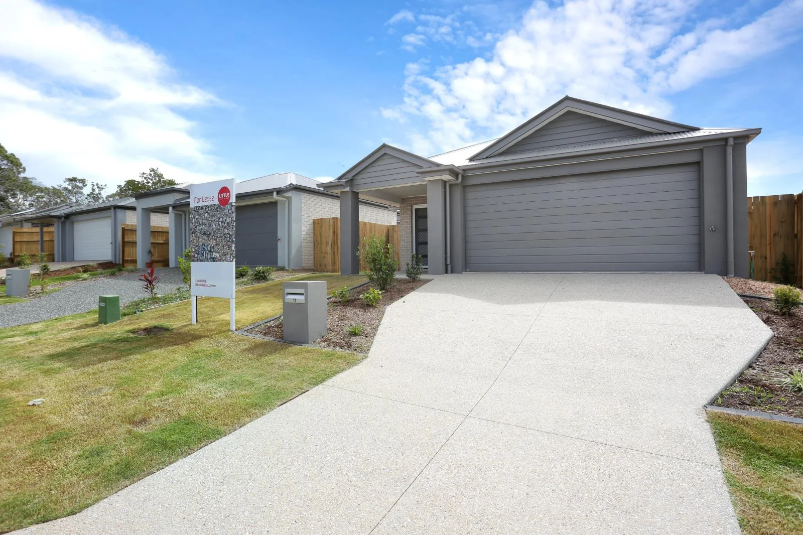 10 Anne Street, Park Ridge QLD 4125