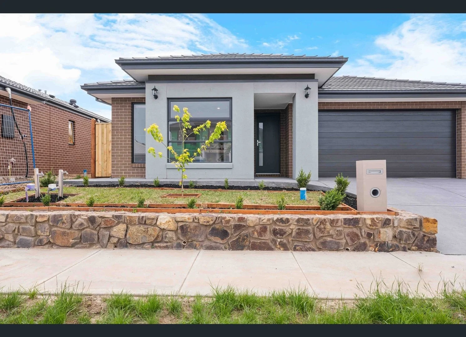 6 Tyrian Drive, Clyde VIC 3978