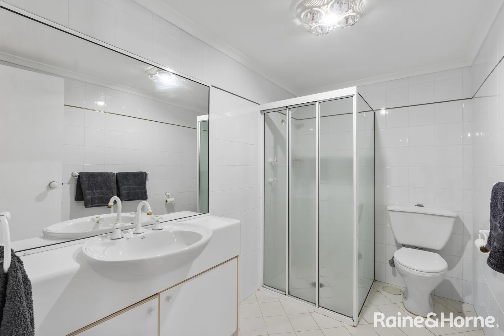 Additional image 10 of 7/13-15 Augusta Place, Mollymook Beach NSW 2539