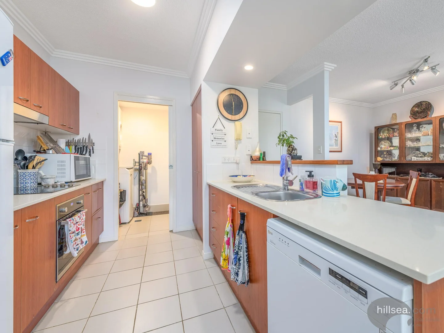 Additional image 4 of 2/2 Oleander Avenue, Biggera Waters QLD 4216