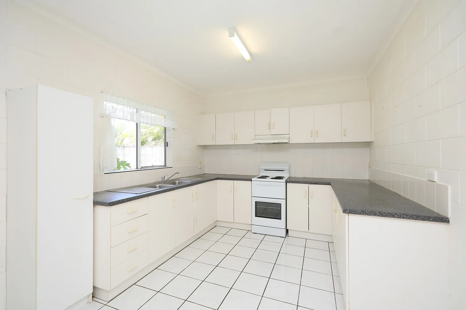 Additional image 5 of 18 Farmer Street, Edmonton QLD 4869